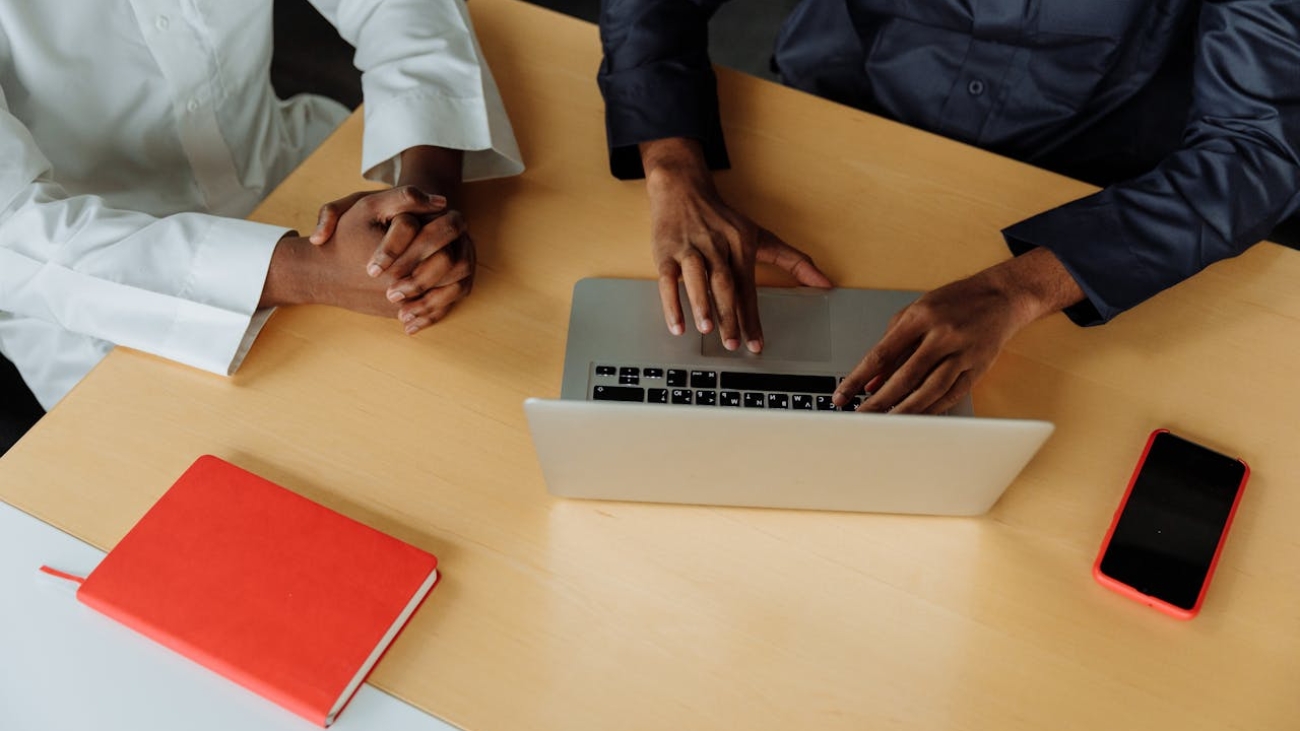 pexels-thirdman-7984739